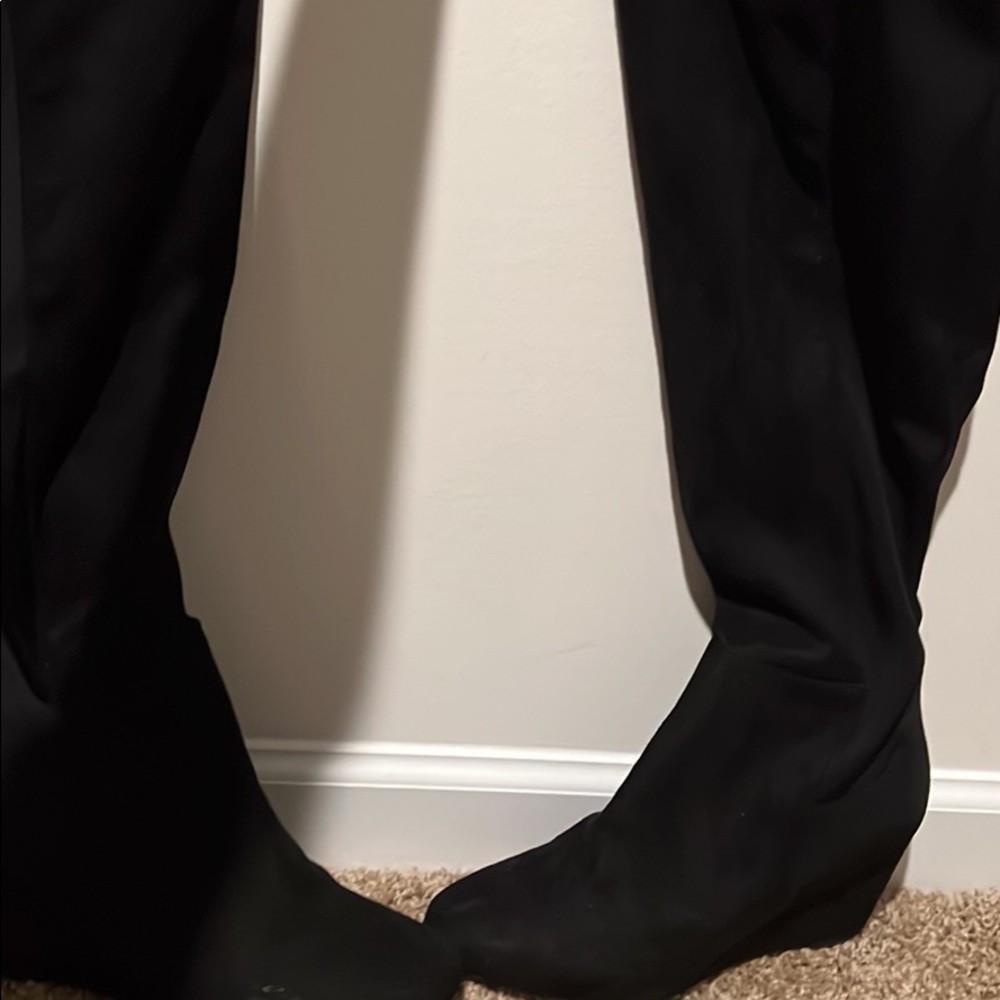 Womens knee high boots